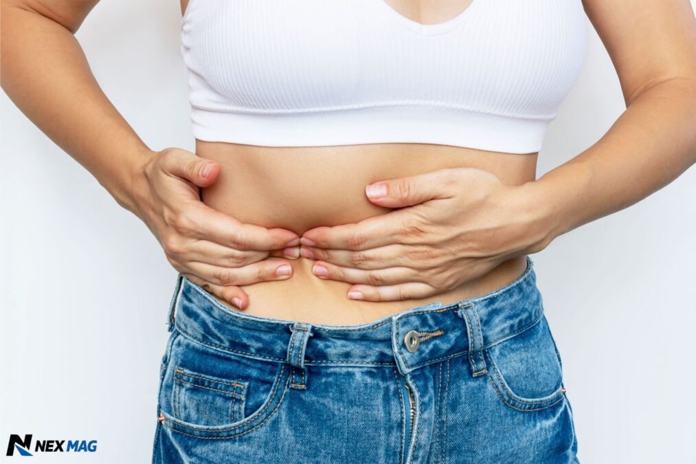left side pain under ribs female